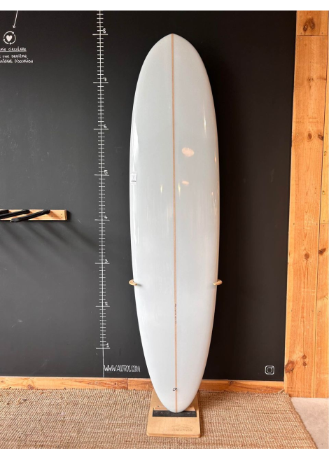 Dada surfboard 7’8"