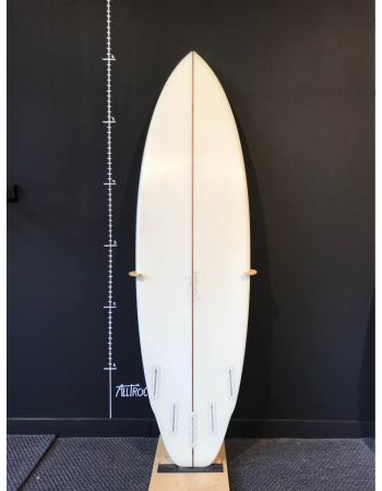 Guy surfboard  6’2"