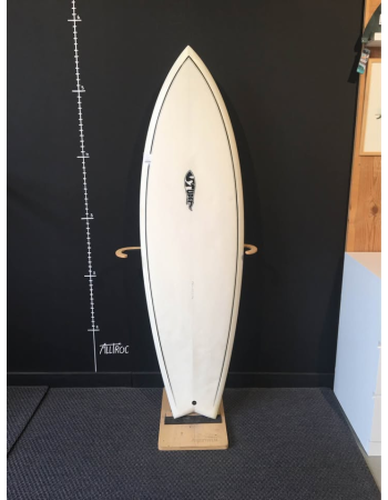 Luke Studer surfboards  5’6"