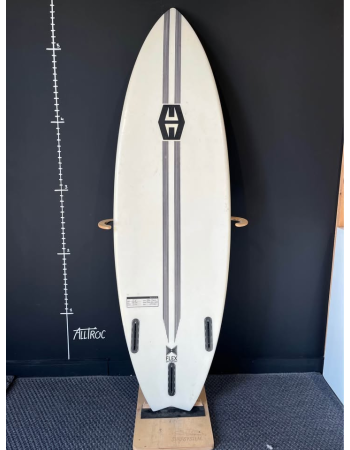 Hurricane  Lunatic 5’8"