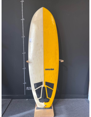 Sunny daze 5’6"