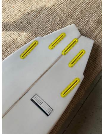 Hurricane  Twin fin  5’11"