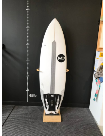 MB 5’7"