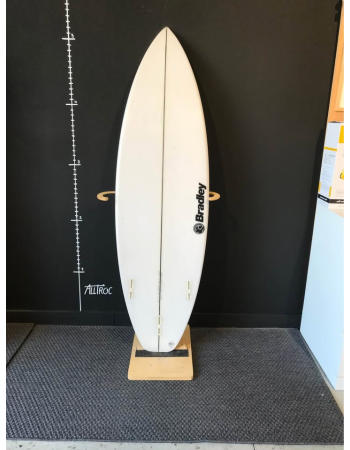 Bradley Onya 5’4"