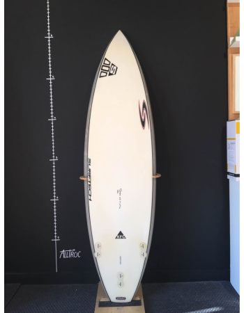 Simon Anderson  Xfc 6’3"