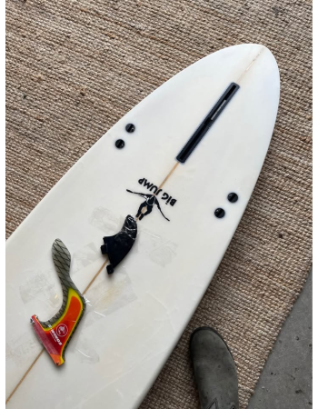 FRee surfboard Big jump  8’5"