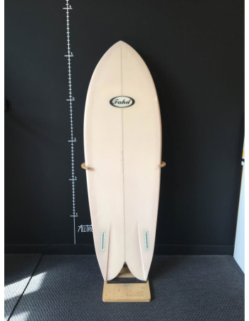 Fahd classic Surfboard  5’4"