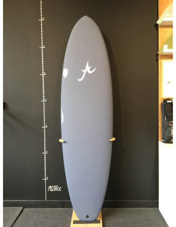 Aloha   Funzarelli   6’10"