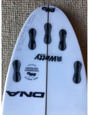 Dhd DNA 5’11 1/2