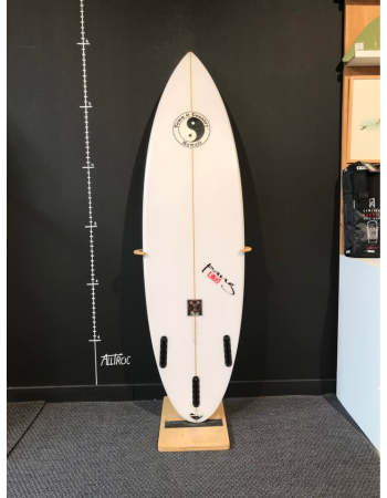 Town and country  Flux  6’0"