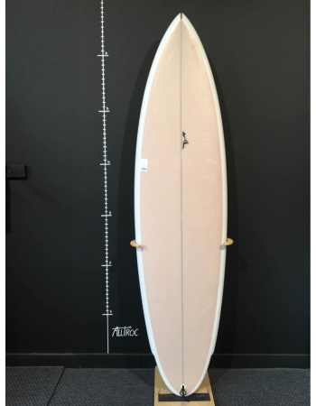 Thomas  MV1 6’6"