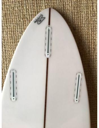 Surfin estate  6’4"