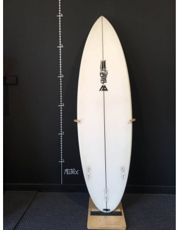 JS  Monsta 10  6’1  1/2