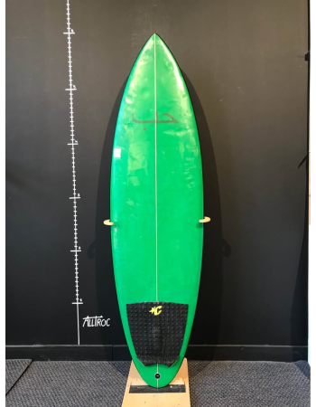 Black sheep surfboard  5’8"