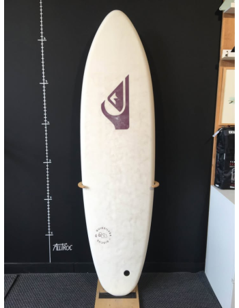 Quiksilver  6’6"