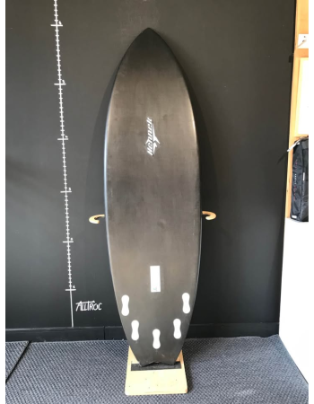 Hennek  Gordinha  6’1"