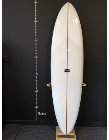 Ocean surfboard  Mid length...