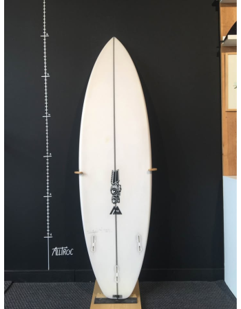 Js Monsta 10  6’1"
