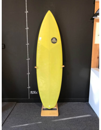 Moon  5’11"