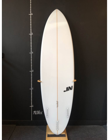 JN surfboard  6’4"