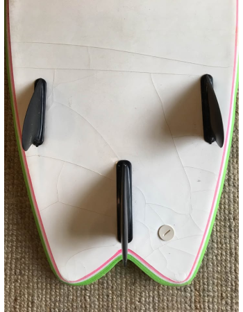 Int  4’8 Bien surfé