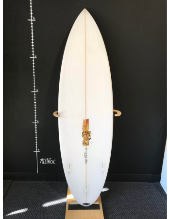 Js  Golden child 5’6"