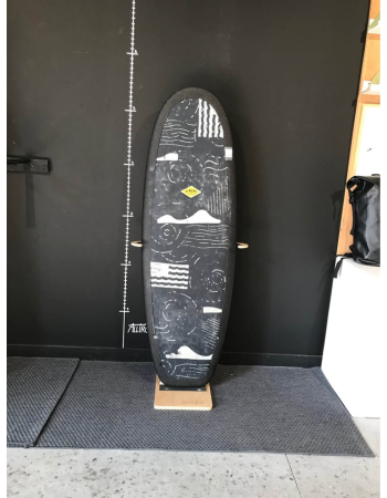 Almond Shaka 5’4"