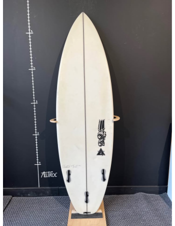JS R17 5’8"