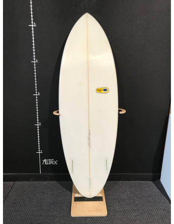Surfin estate  5’6"