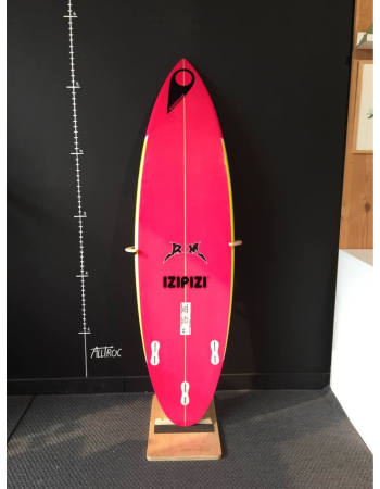 RM  220 5’7"