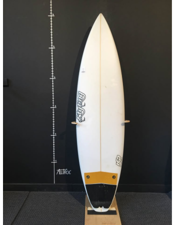 Styling  5’11"