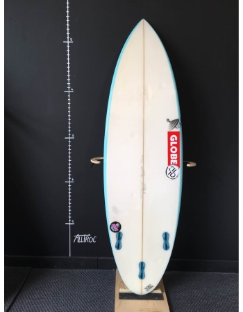 Vaughan  5’7"
