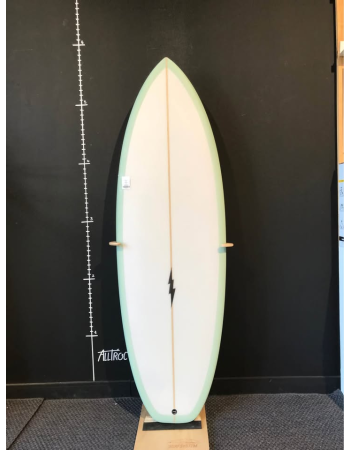 No brand  5’6"