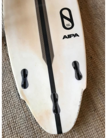 Tomo  Aipa 5’6"
