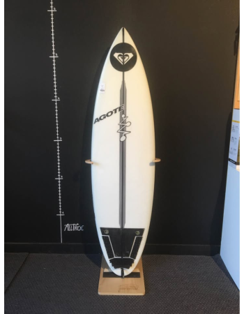 Agote surfboards  5’6"