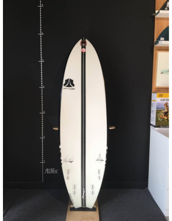 Alessandro Pierre  5’11"