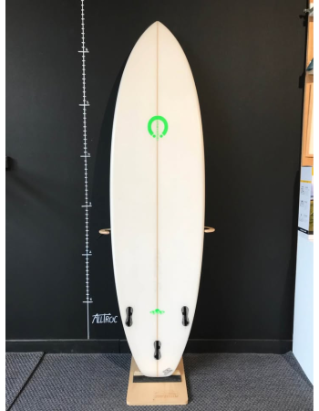 Fifi Chevallier  6’8"