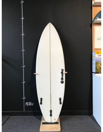 Bradley Onya 5’10"
