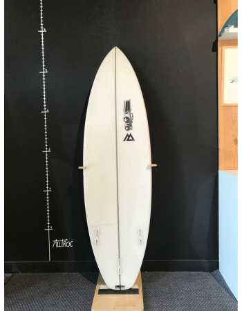 Js Monsta 20 5’8"
