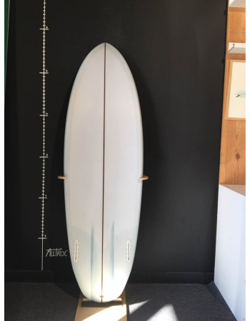 Surfin estate Hello queen...