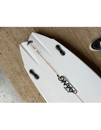 Town and country  Sinner 5’9"