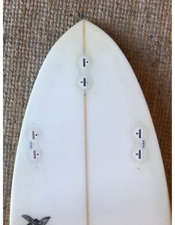 JN surfboard 5’11"