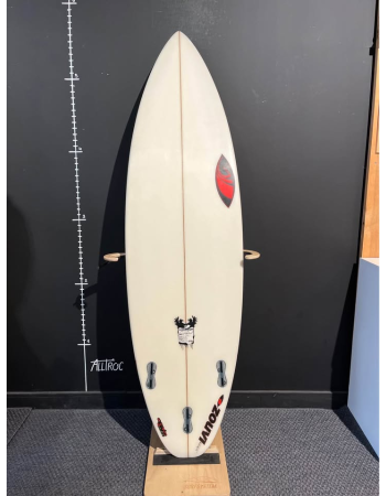 Sharpeyes  The ok model 5’10"