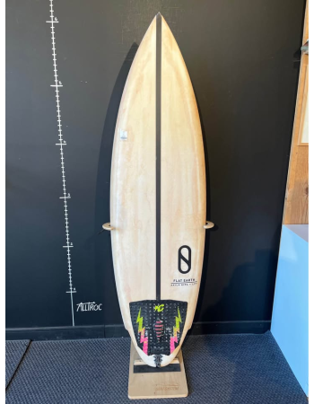 Aipa x slater design Flat...