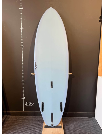 Aloha   Twinny  6’2