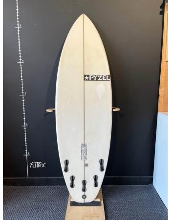 Pyzel Phantom  5’6"