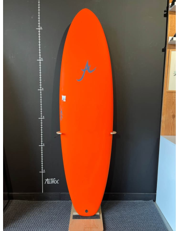Aloha  Funzarelli 6’6"
