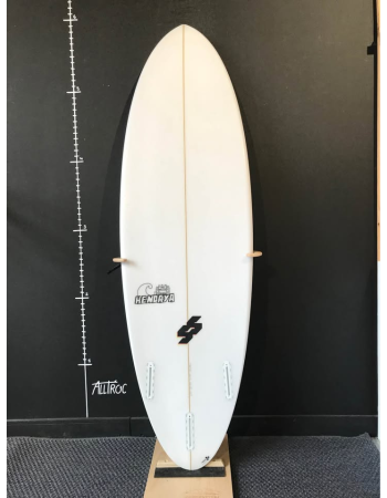 Secret shaper  Hendaya  6’0"
