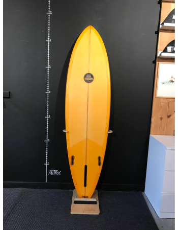 Moon surfboards 6’9"
