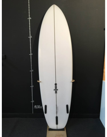 Axel Lorentz  6’10"